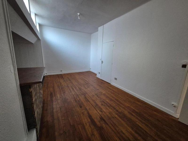 Appartement ancien - 73 m² - 3 pièces