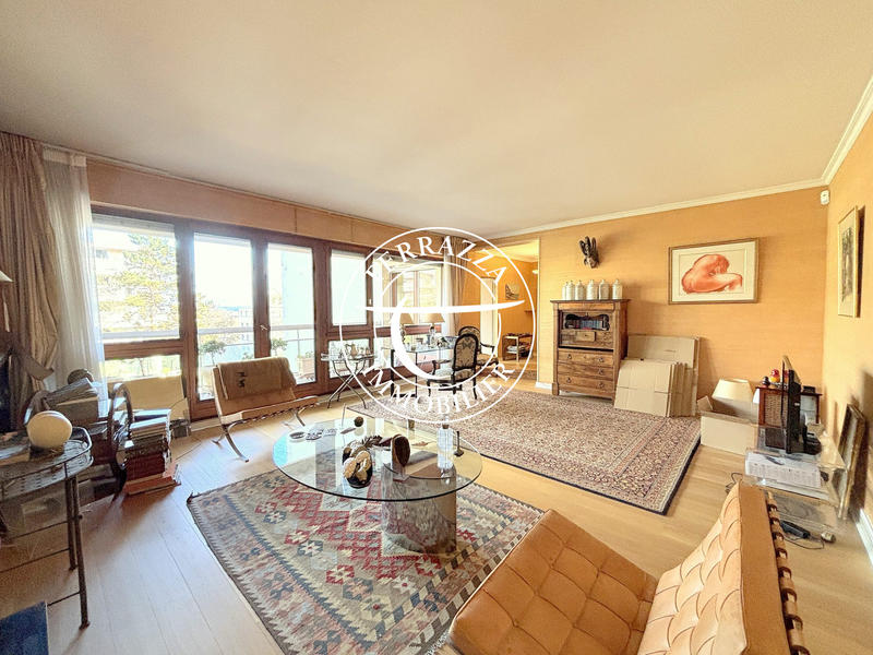 Appartement - 100 m² - 3 pièces