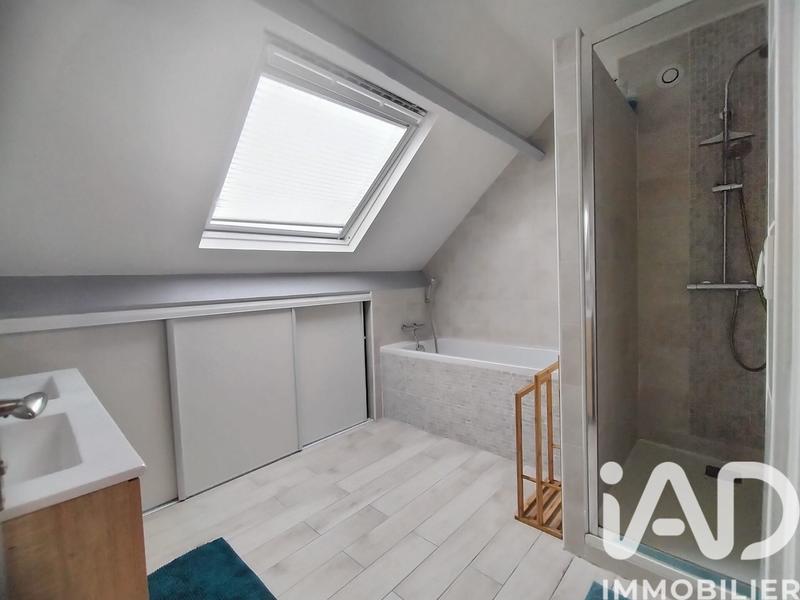 Maison - 110 m² - 6 pièces