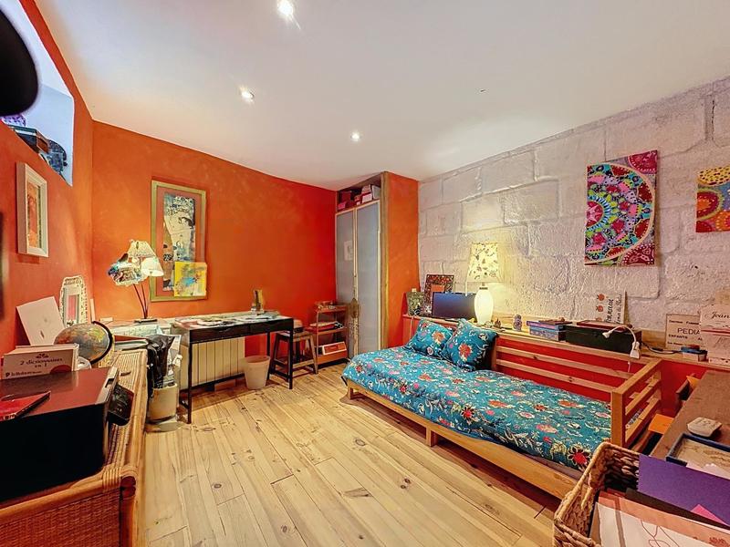 Maison - 182 m² - 7 pièces