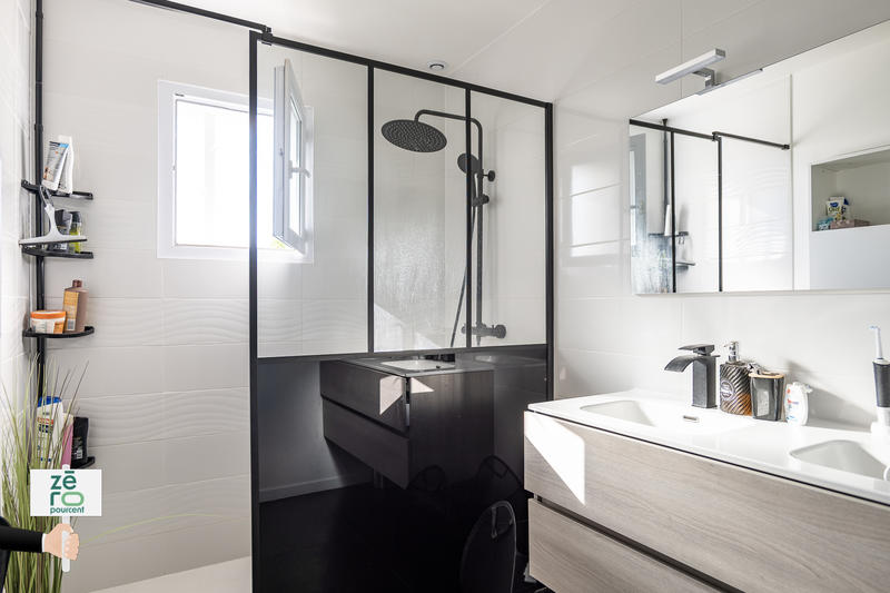 Maison - 83 m² - 4 pièces