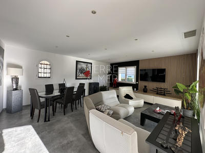 Maison - 115 m² - 4 pièces