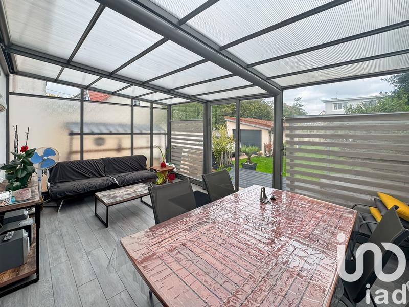 Maison - 90 m² - 6 pièces