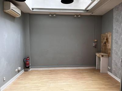 Local d'activités - 65 m² - 1 pièce