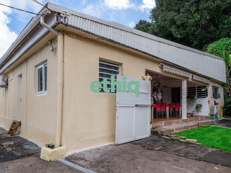 Maison - 133 m² - 4 pièces