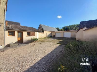 Maison - 166 m² - 8 pièces