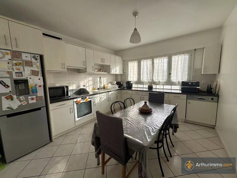 Maison - 190 m² - 7 pièces