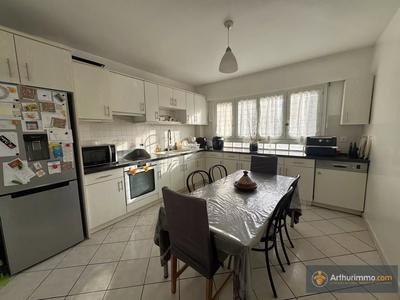 Maison - 190 m² - 7 pièces