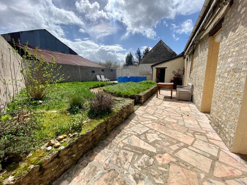 Maison - 140 m² - 6 pièces