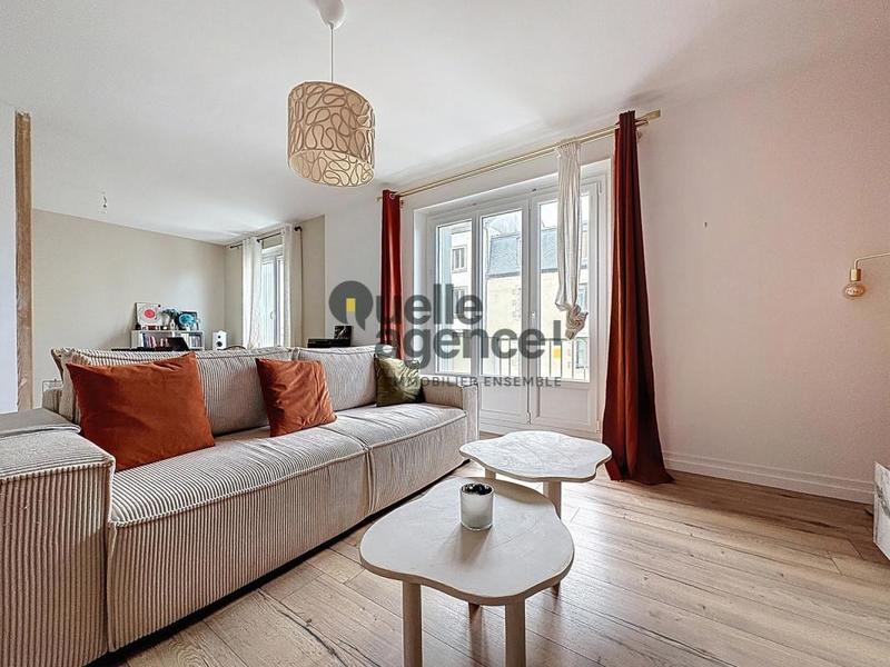 Appartement - 84 m² - 4 pièces