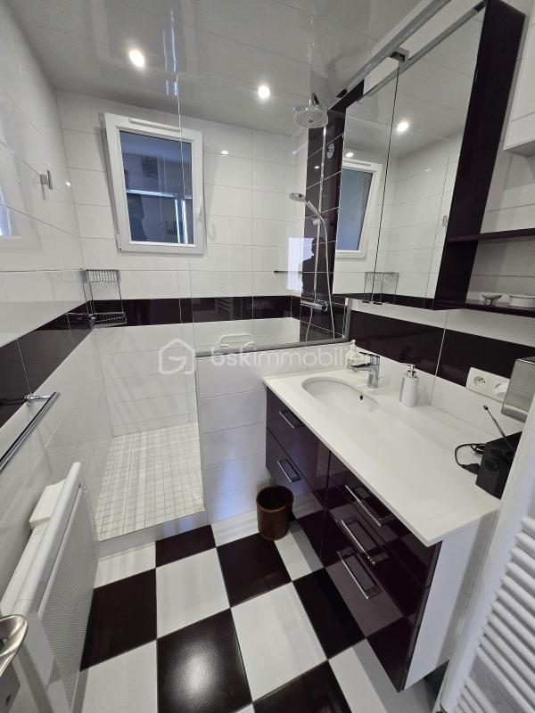 Appartement - 76 m² - 4 pièces