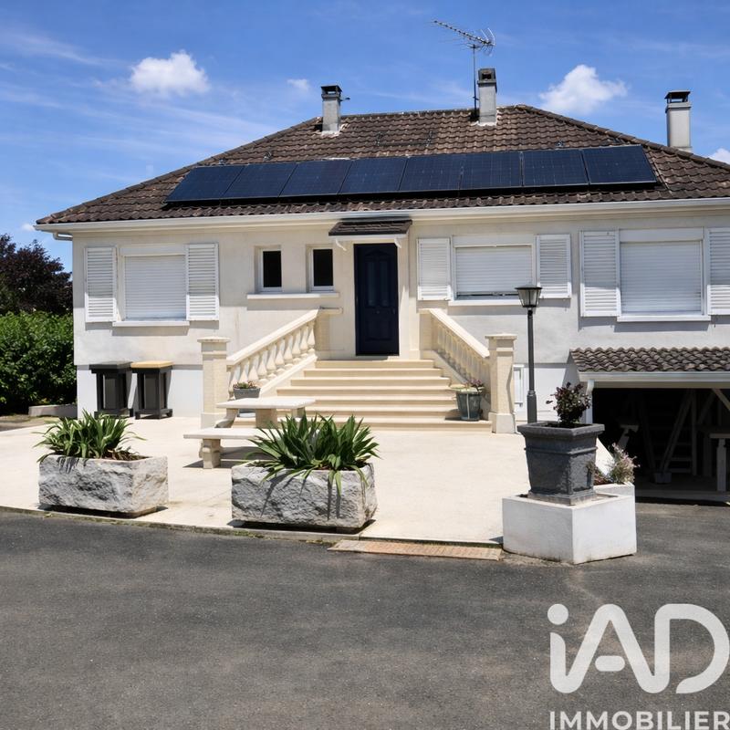Maison - 120 m² - 5 pièces