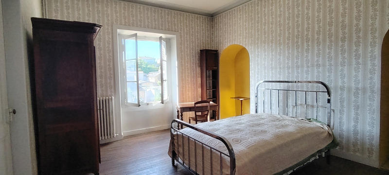 Maison - 193 m² - 6 pièces