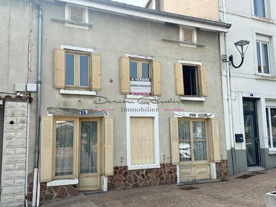 Maison - 102 m² - 6 pièces