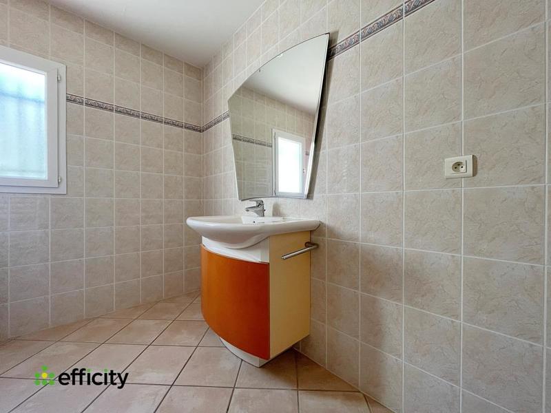 Maison - 160 m² - 4 pièces