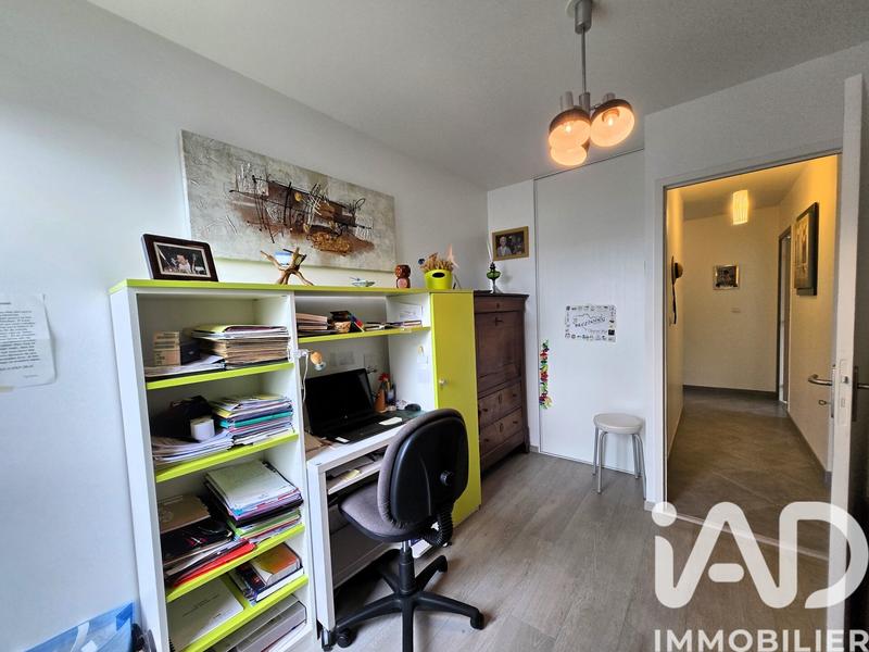 Appartement - 80 m² - 4 pièces