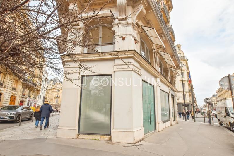 Local commercial - 195 m²