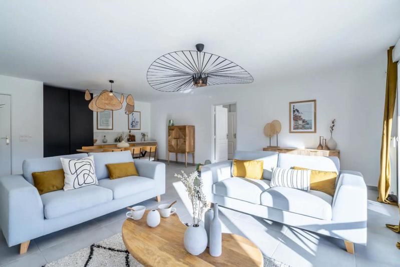 Appartement - 94 m² - 4 pièces