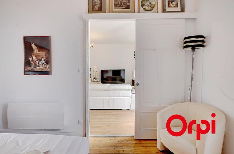 Appartement - 64 m² - 2 pièces