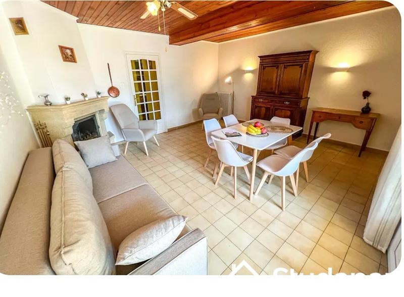 Chambre - 13 m² - 1 pièce