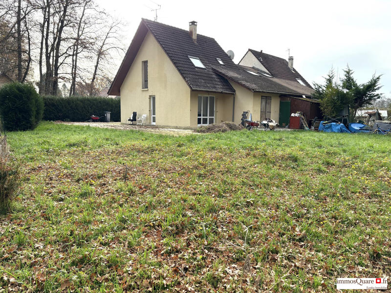 Maison - 120 m² - 6 pièces