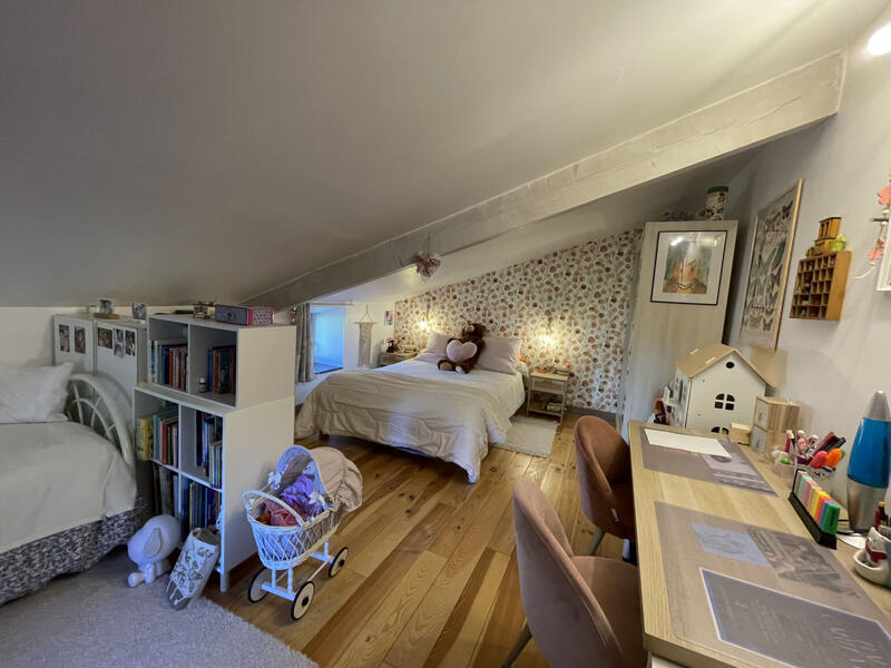 Maison de village - 130 m² - 5 pièces