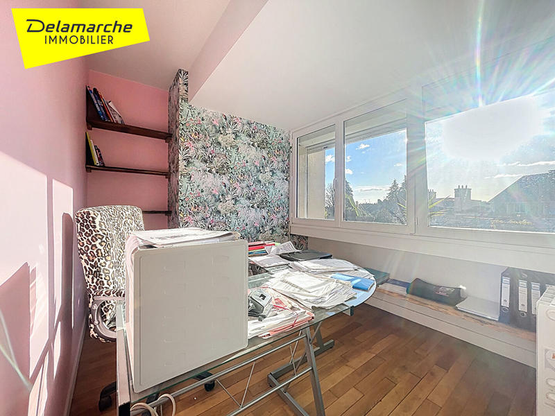 Maison - 83 m² - 5 pièces