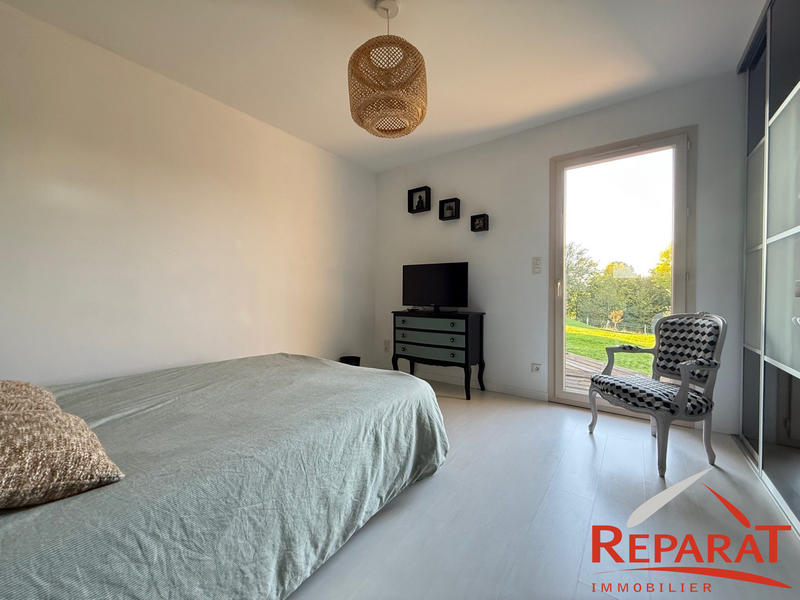 Maison - 141 m² - 5 pièces