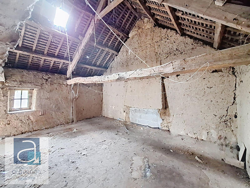 Maison - 102 m² - 4 pièces