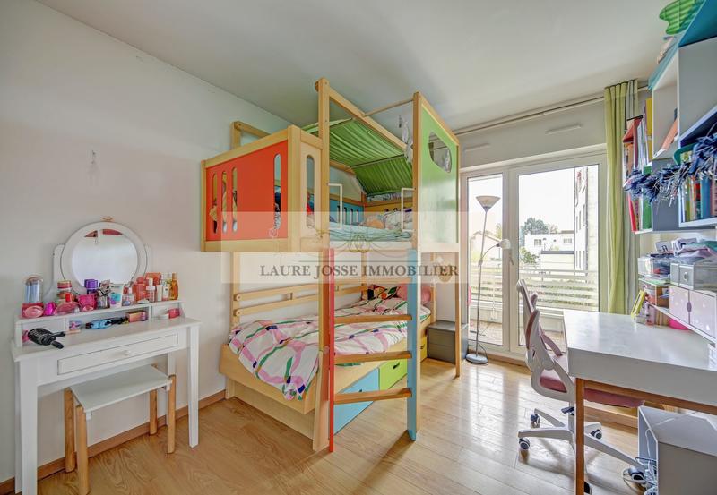 Appartement - 100 m² - 4 pièces