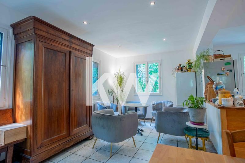 Maison ancienne - 176 m² - 8 pièces