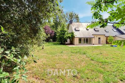 Maison - 127 m² - 7 pièces