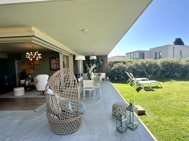 Appartement - 90 m² - 4 pièces