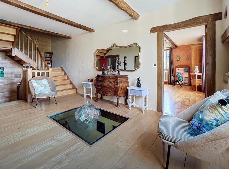 Corps de ferme - 300 m² - 7 pièces