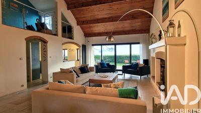 Maison de maîtres - 187 m² - 8 pièces