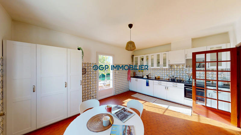 Maison ancienne - 142 m² - 4 pièces