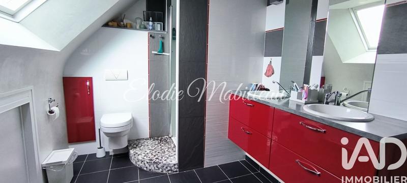Maison - 134 m² - 7 pièces