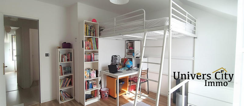 Maison - 84 m² - 5 pièces