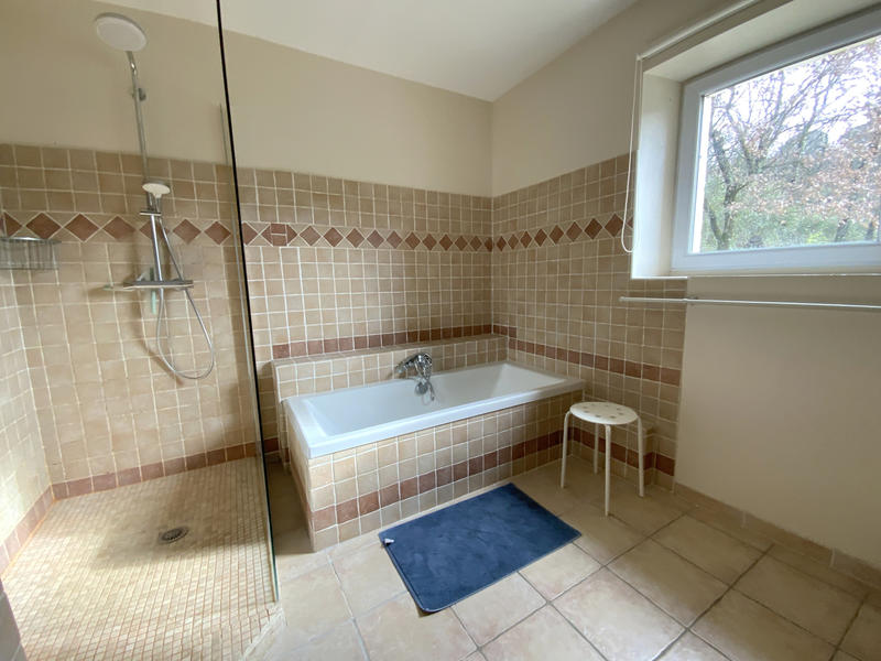 Maison - 288 m² - 6 pièces