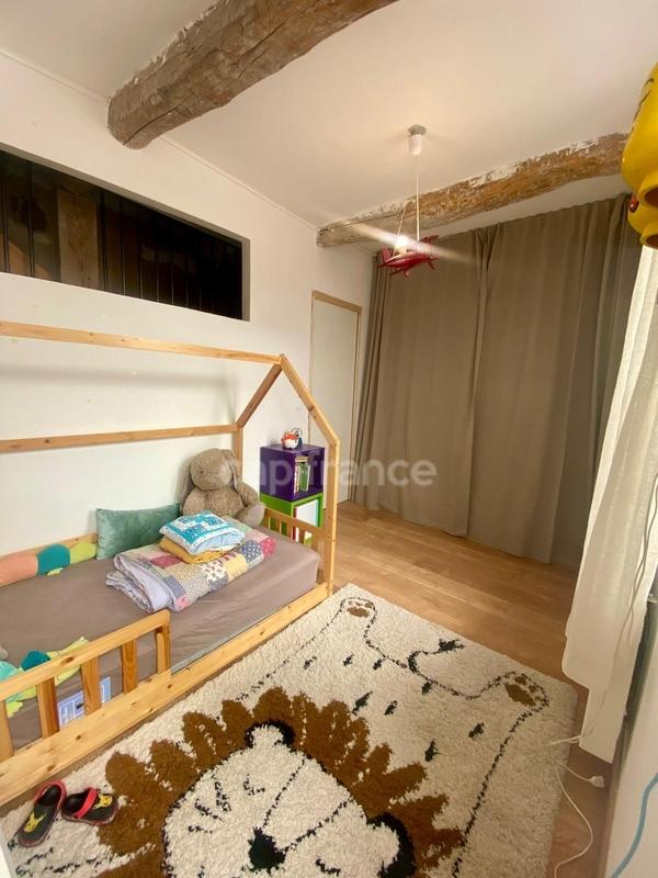 Appartement - 88 m² - 3 pièces