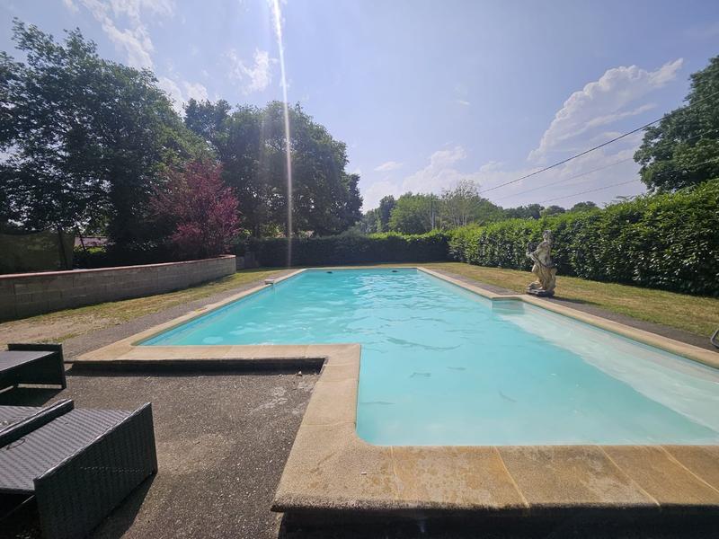 Maison - 107 m² - 5 pièces