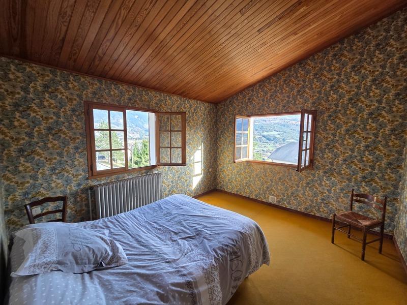 Maison - 155 m² - 7 pièces