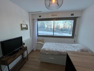 Studio - 11 m² - 1 pièce