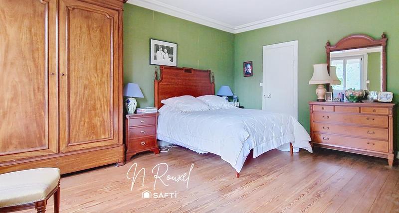 Maison de maîtres - 293 m² - 11 pièces