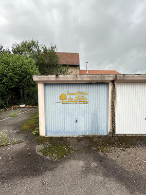 Parking / Garage - 15 m²