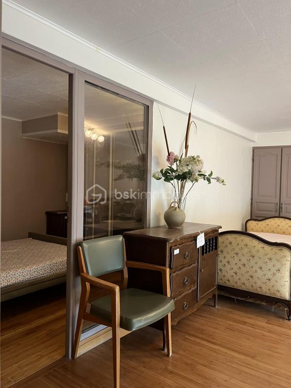 Maison - 196 m² - 6 pièces