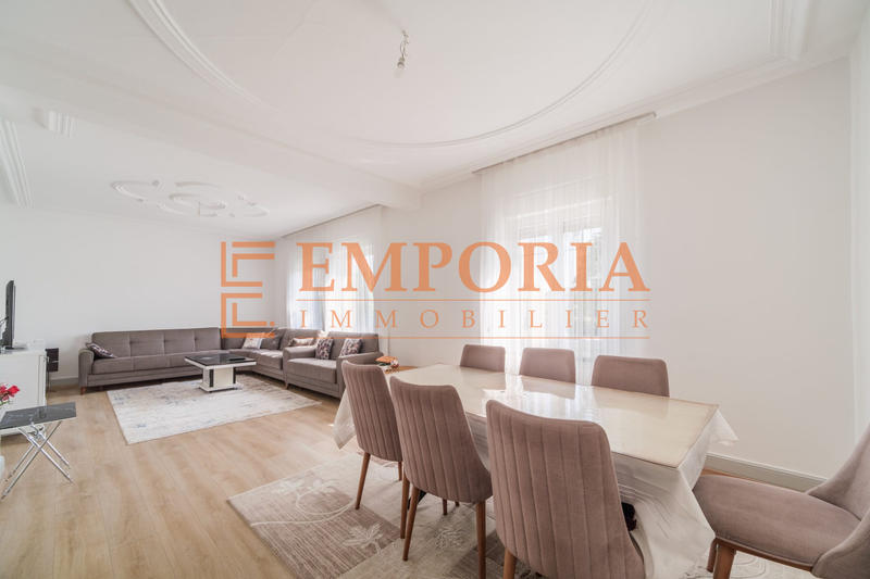 Maison - 160 m² - 7 pièces