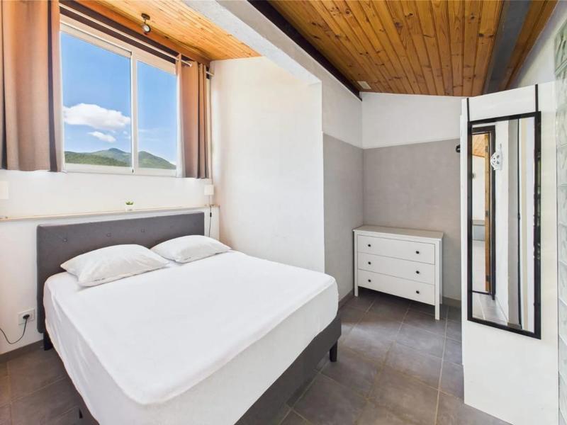 Propriété - 288 m² - 12 pièces