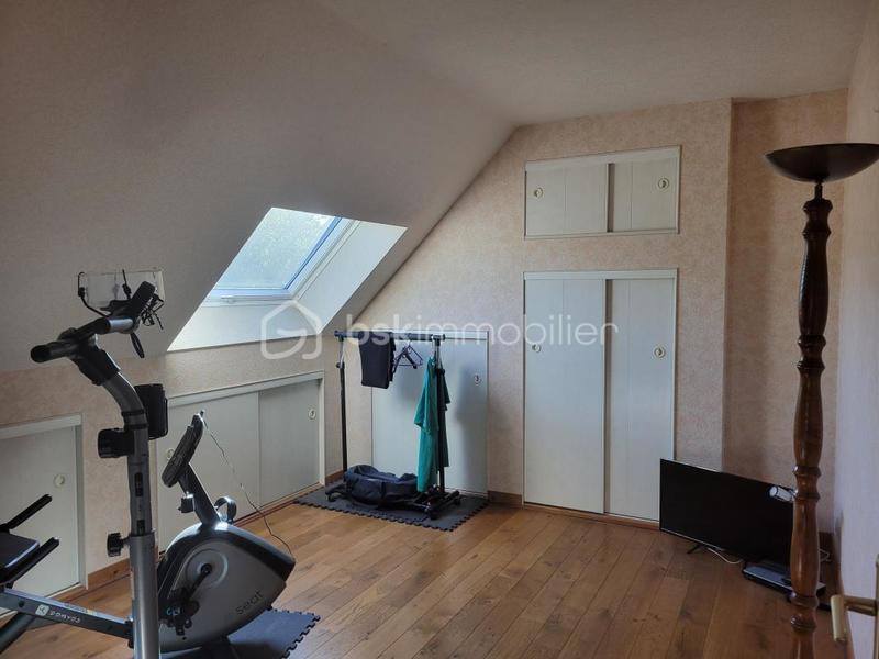 Pavillon - 120 m² - 7 pièces