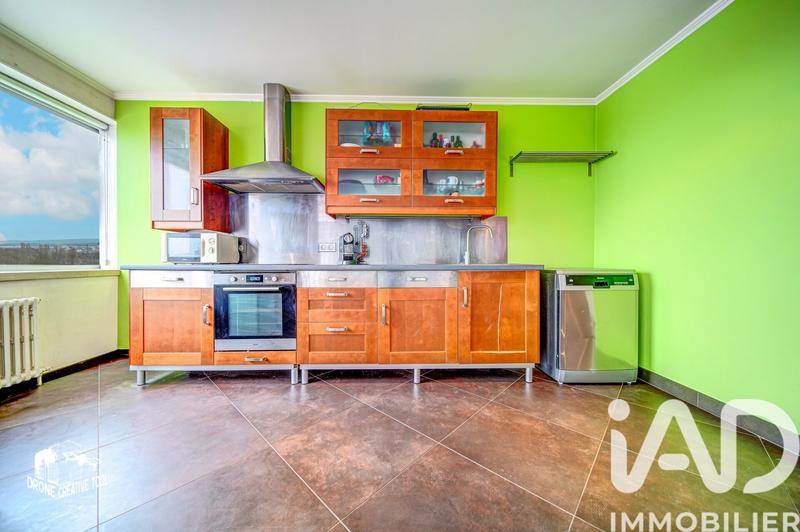 Appartement - 95 m² - 3 pièces